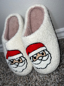 Santa slippers ￼